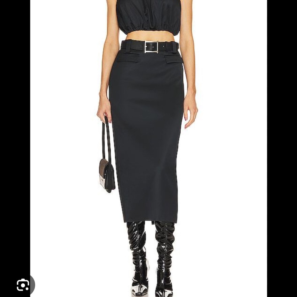 Helsa heavy satin column skirt